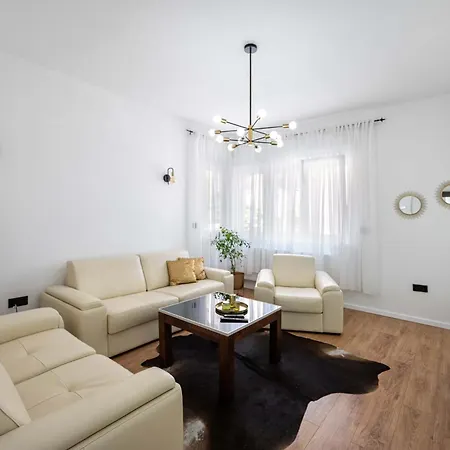 Lejlighed Lilly Deluxe Center & Free Parking